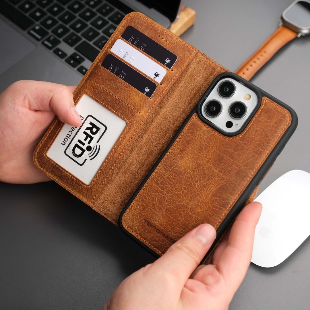Casper iPhone 18 Pro Full-Grain Leather Wallet Case