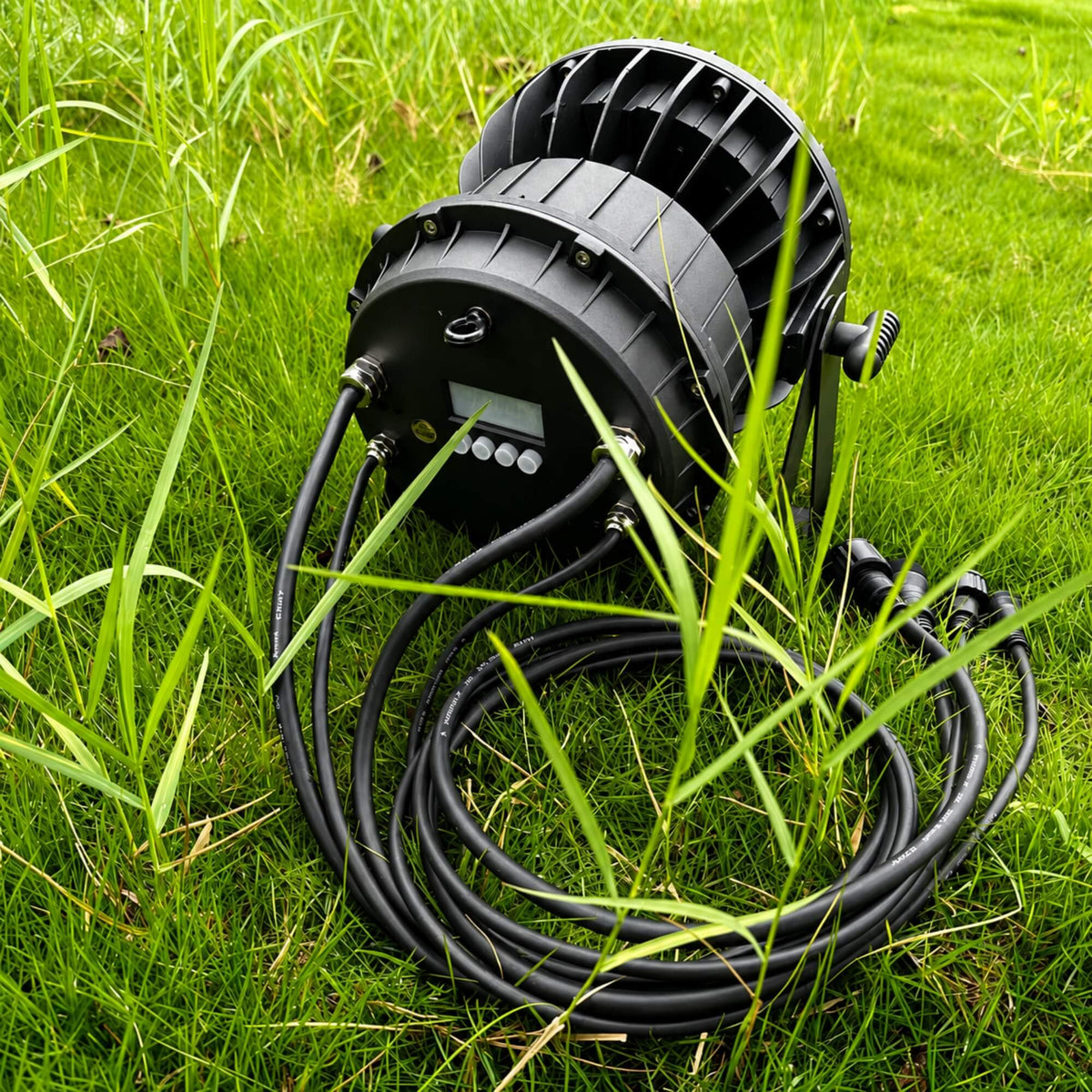 P9 8CH DMX Outdoor Waterproof LED Par Light 18 × 10W RGBW 180W
