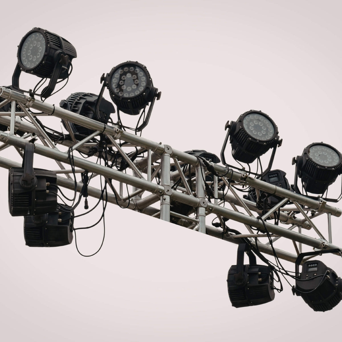P9 8CH DMX Outdoor Waterproof LED Par Light 18 × 10W RGBW 180W